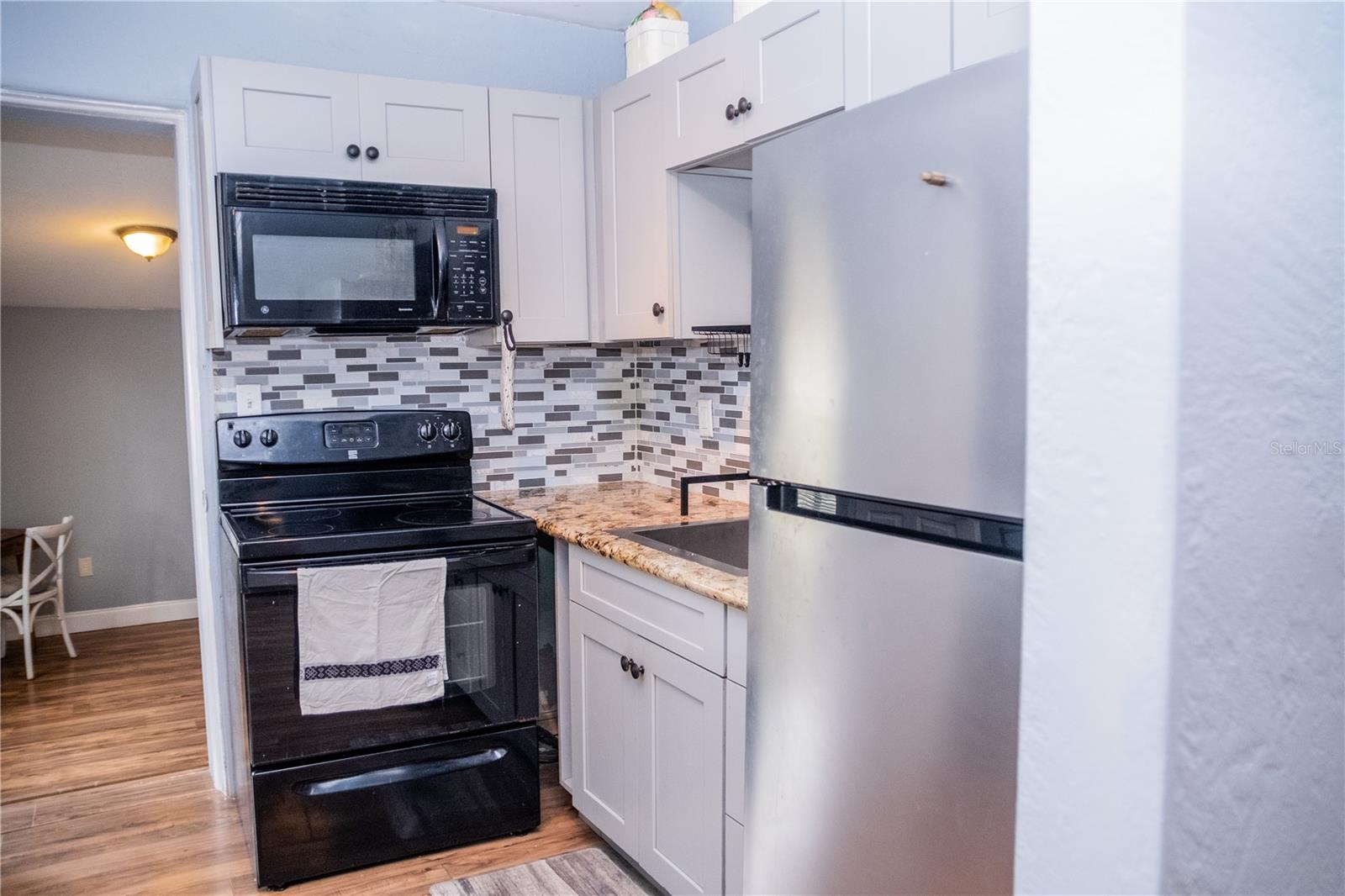 HOPKINS FITCH GRANT - Residential Lease