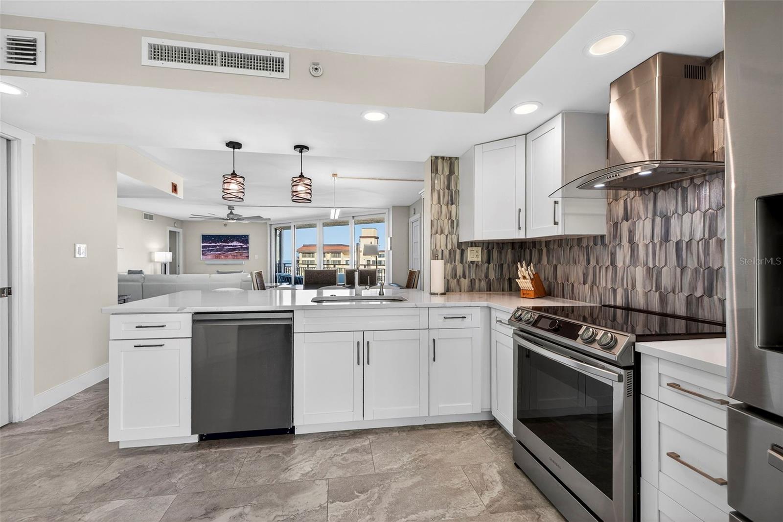 ISLAND WALK CONDO - Residential