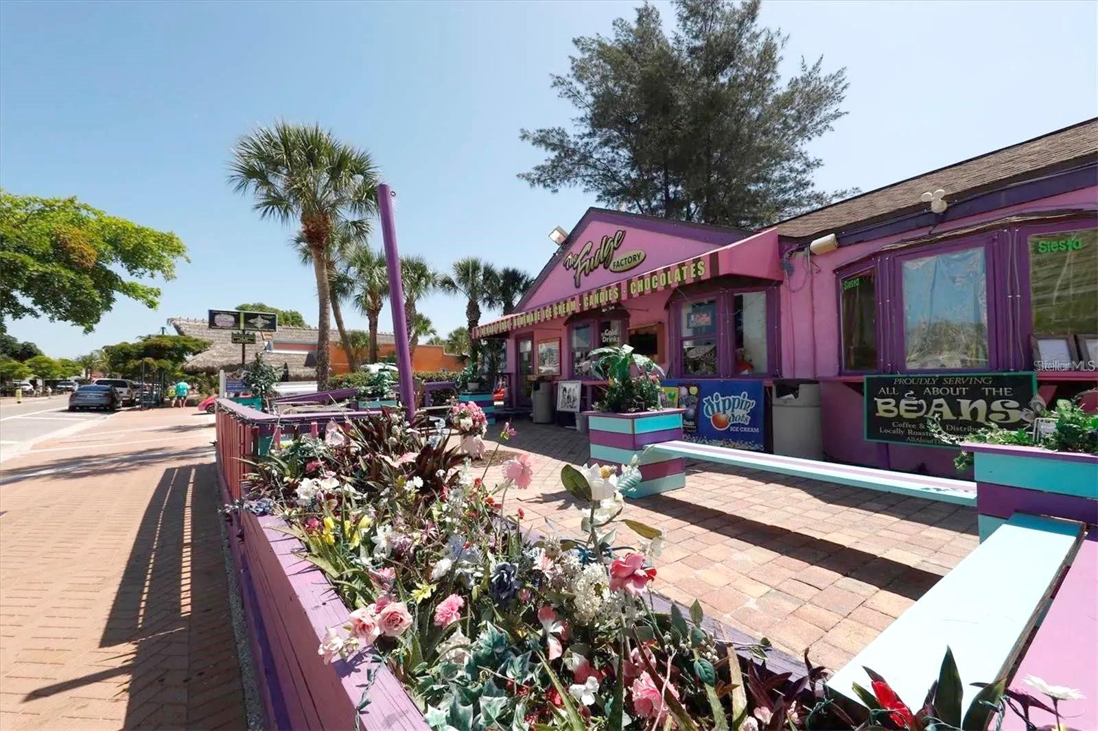 CASTEL DEL MARE - Residential Lease