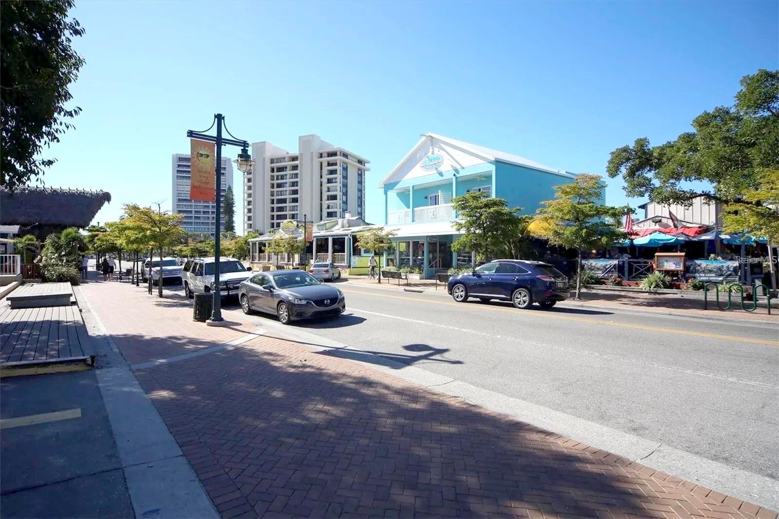 CASTEL DEL MARE - Residential Lease