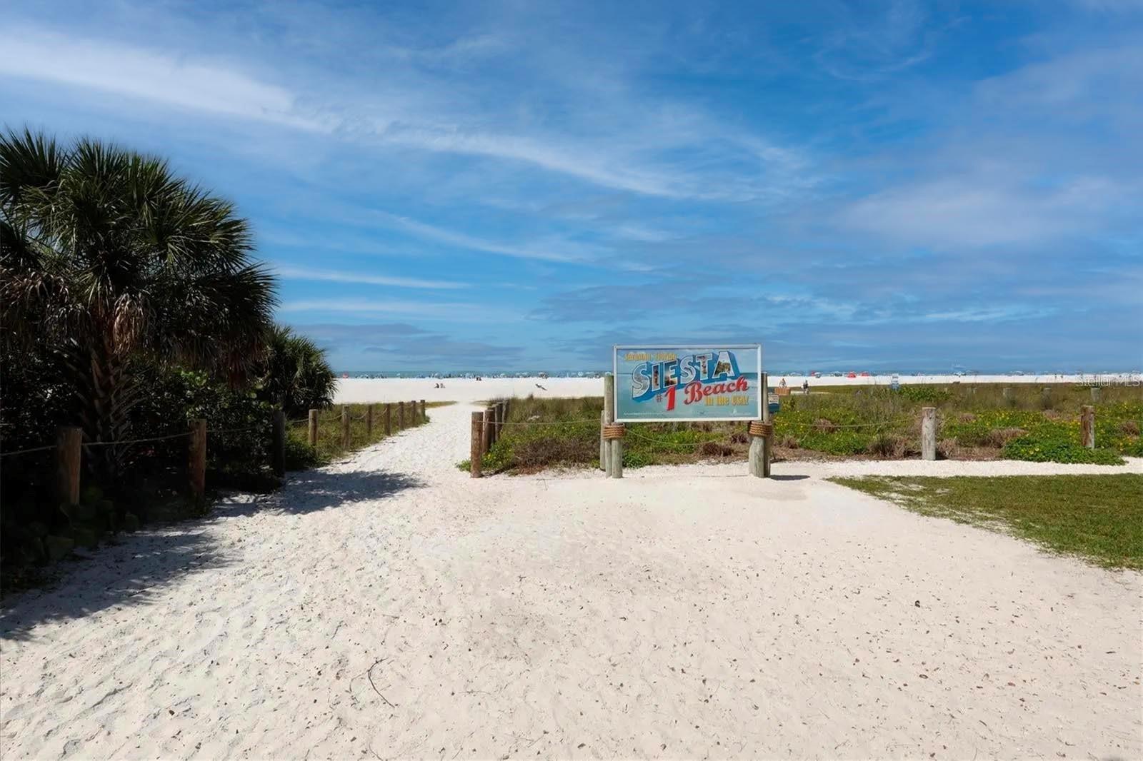 CASTEL DEL MARE - Residential Lease