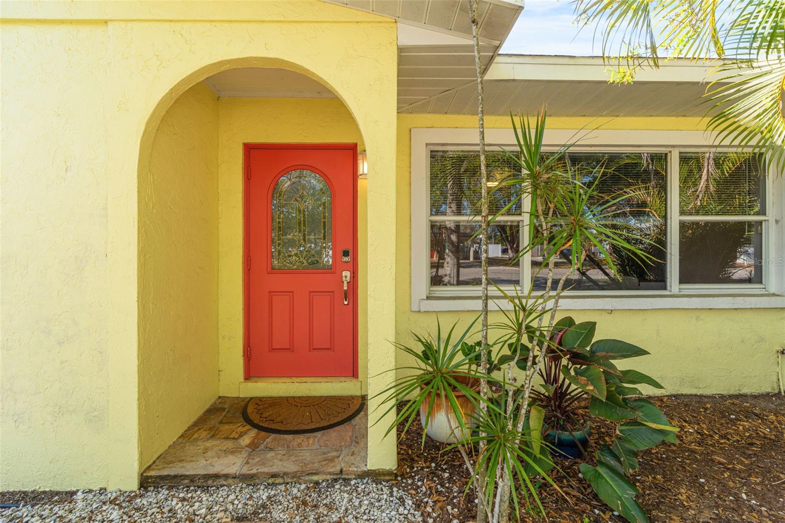 GREENWICH - Residential