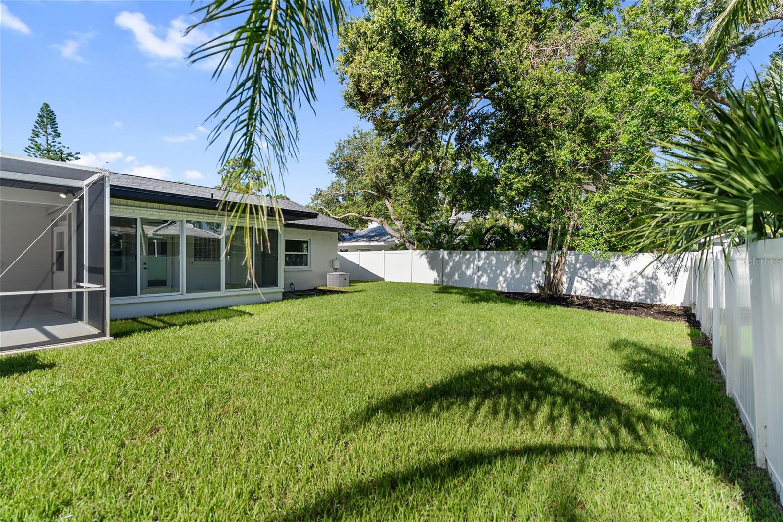 POINSETTIA PARK 2 - Residential