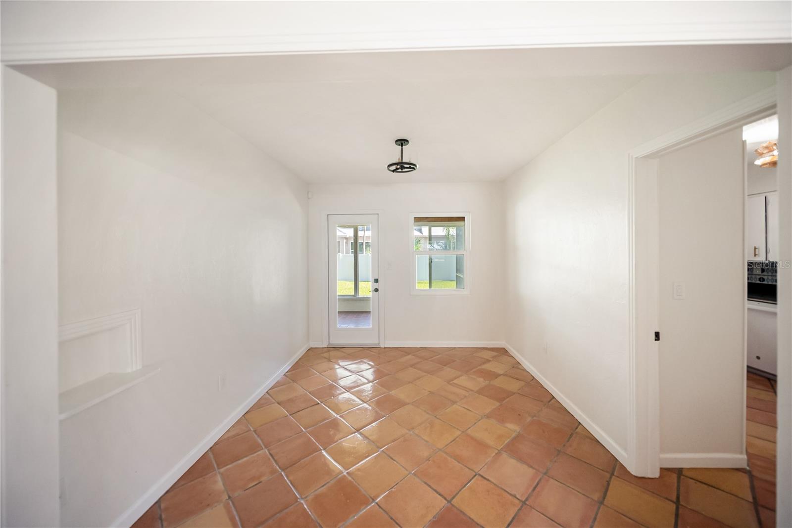 POINSETTIA PARK 2 - Residential