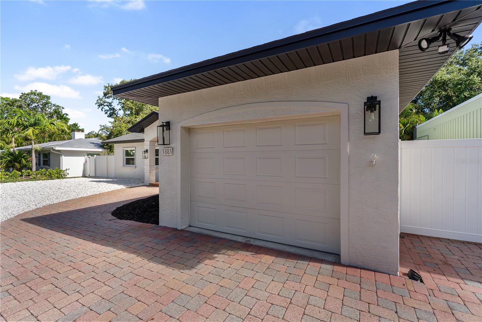 1881 ORCHID STREET