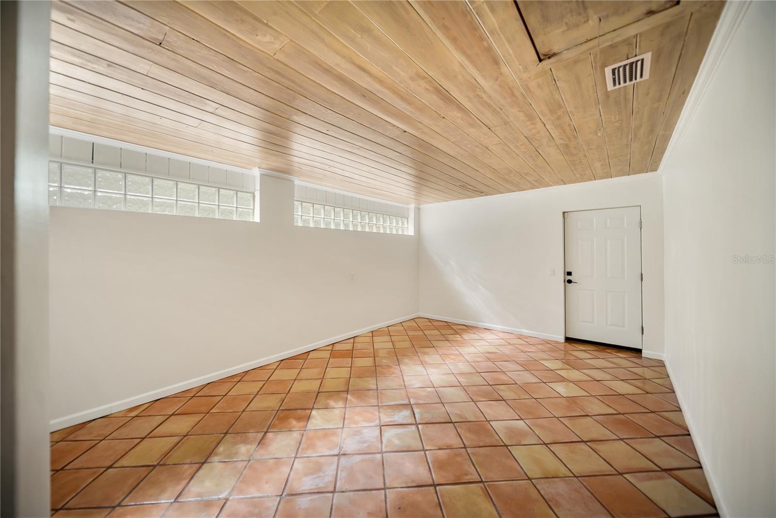 POINSETTIA PARK 2 - Residential