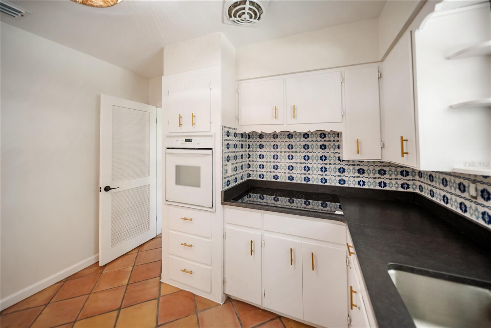 POINSETTIA PARK 2 - Residential