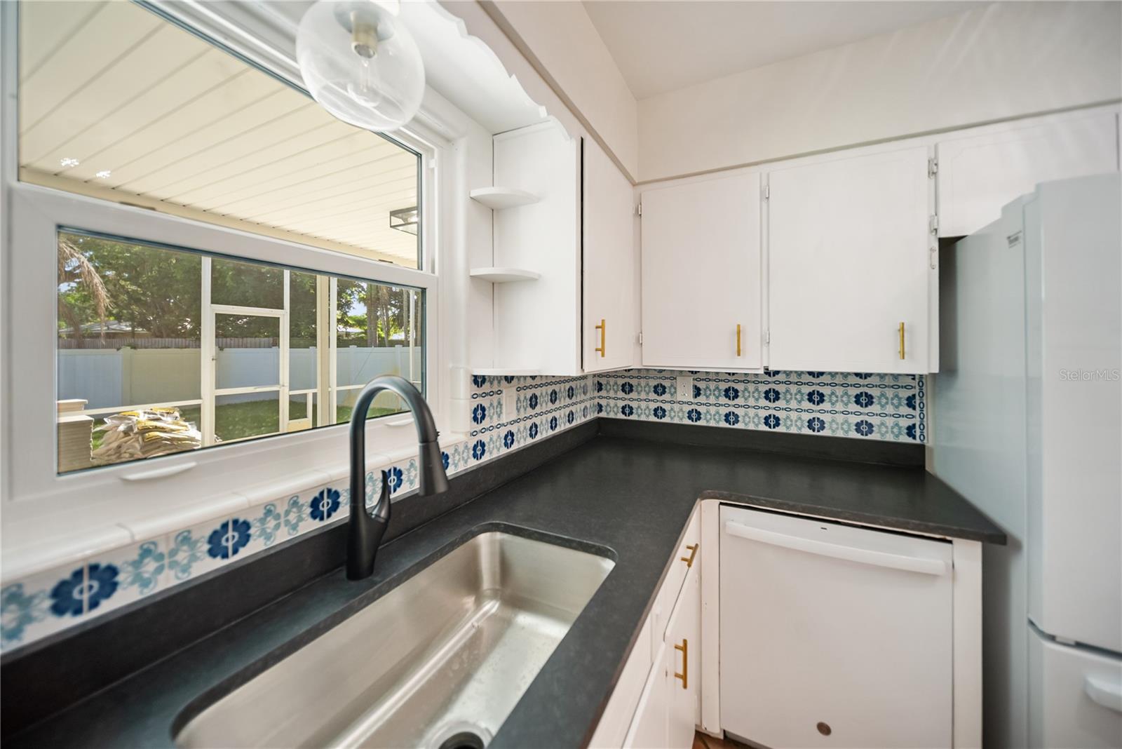 POINSETTIA PARK 2 - Residential