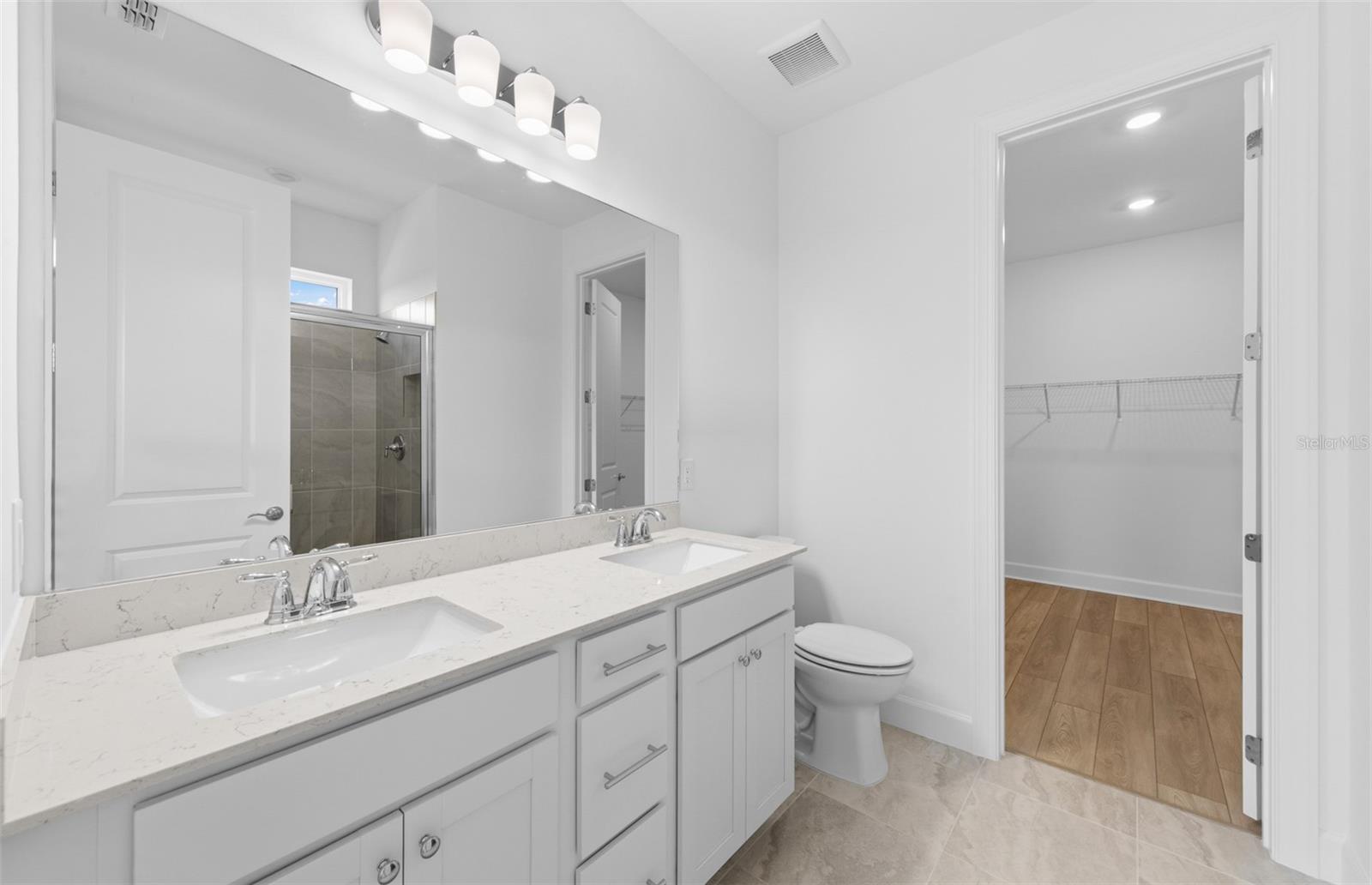 4556; REAGAN LANDING --- PRELIM - Residential