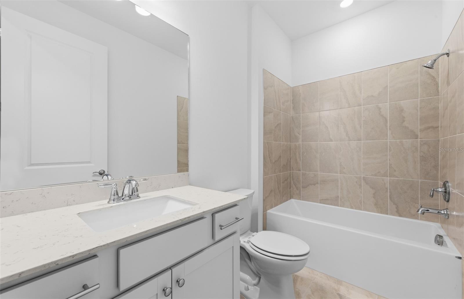 4556; REAGAN LANDING --- PRELIM - Residential