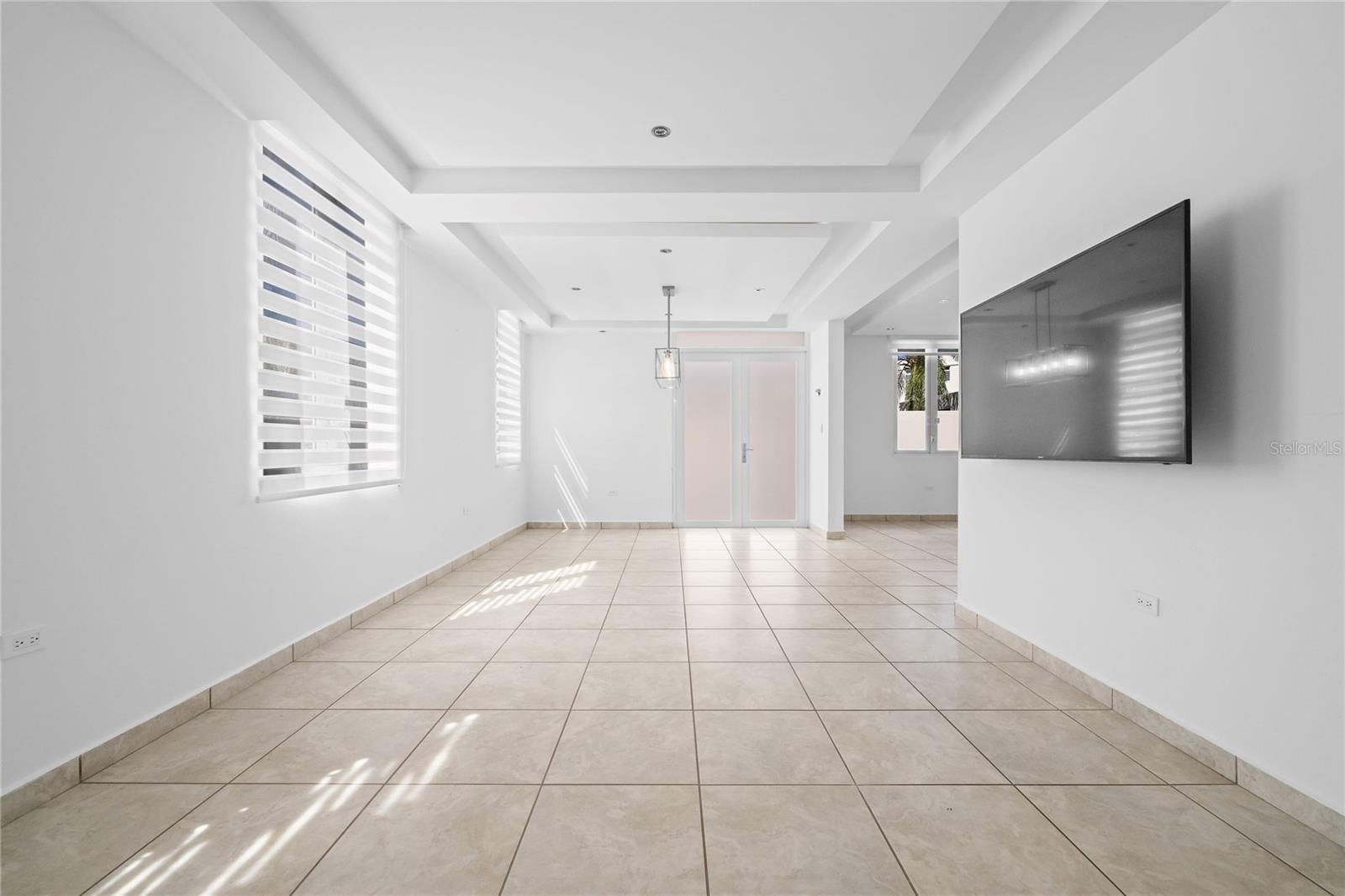 PASEO LOS CORALES II - Residential