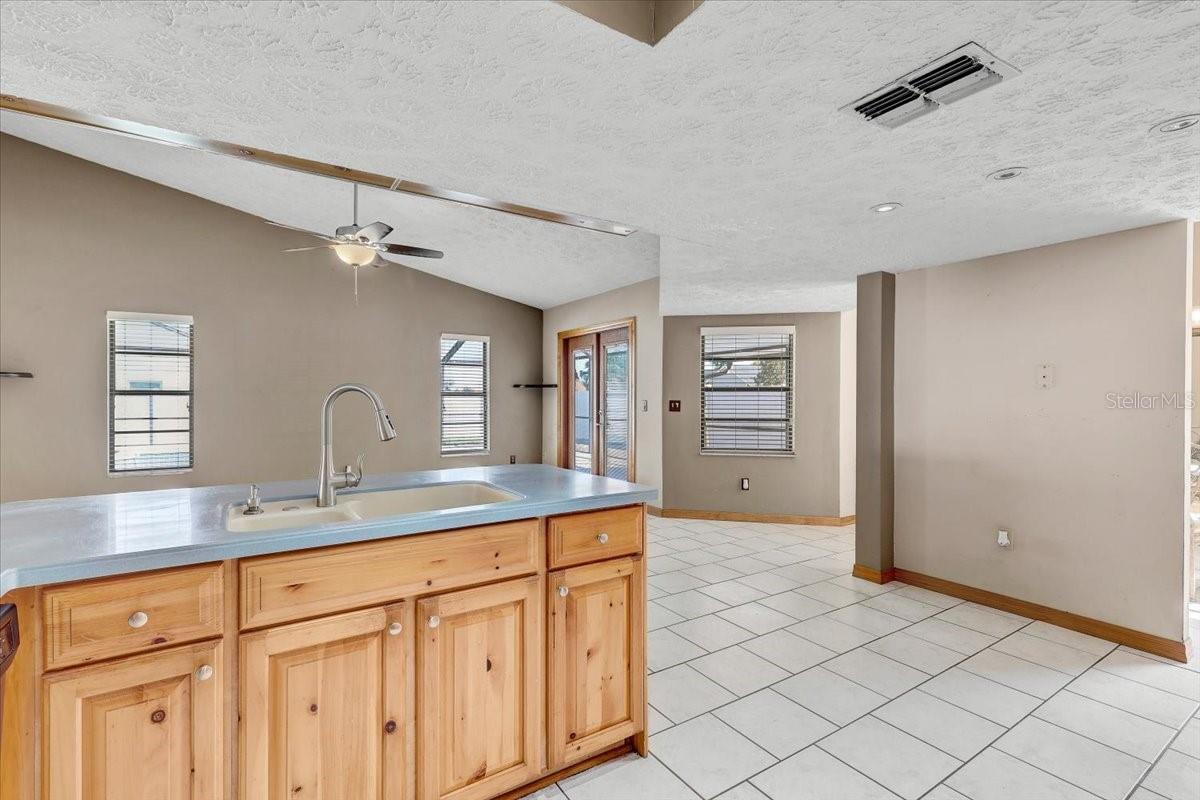 LAKEVIEW VILLAGE SEC A UNI - Residential