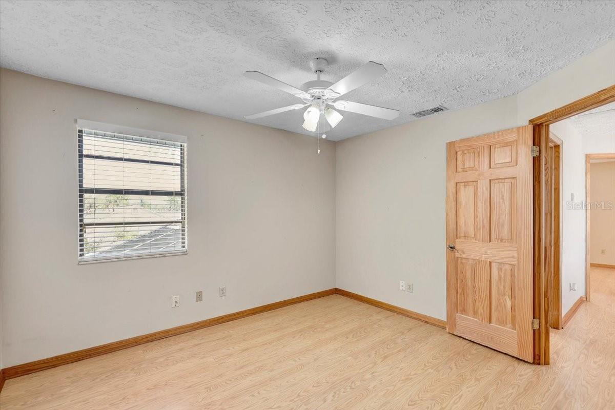 LAKEVIEW VILLAGE SEC A UNI - Residential