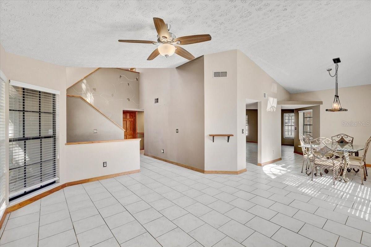 LAKEVIEW VILLAGE SEC A UNI - Residential