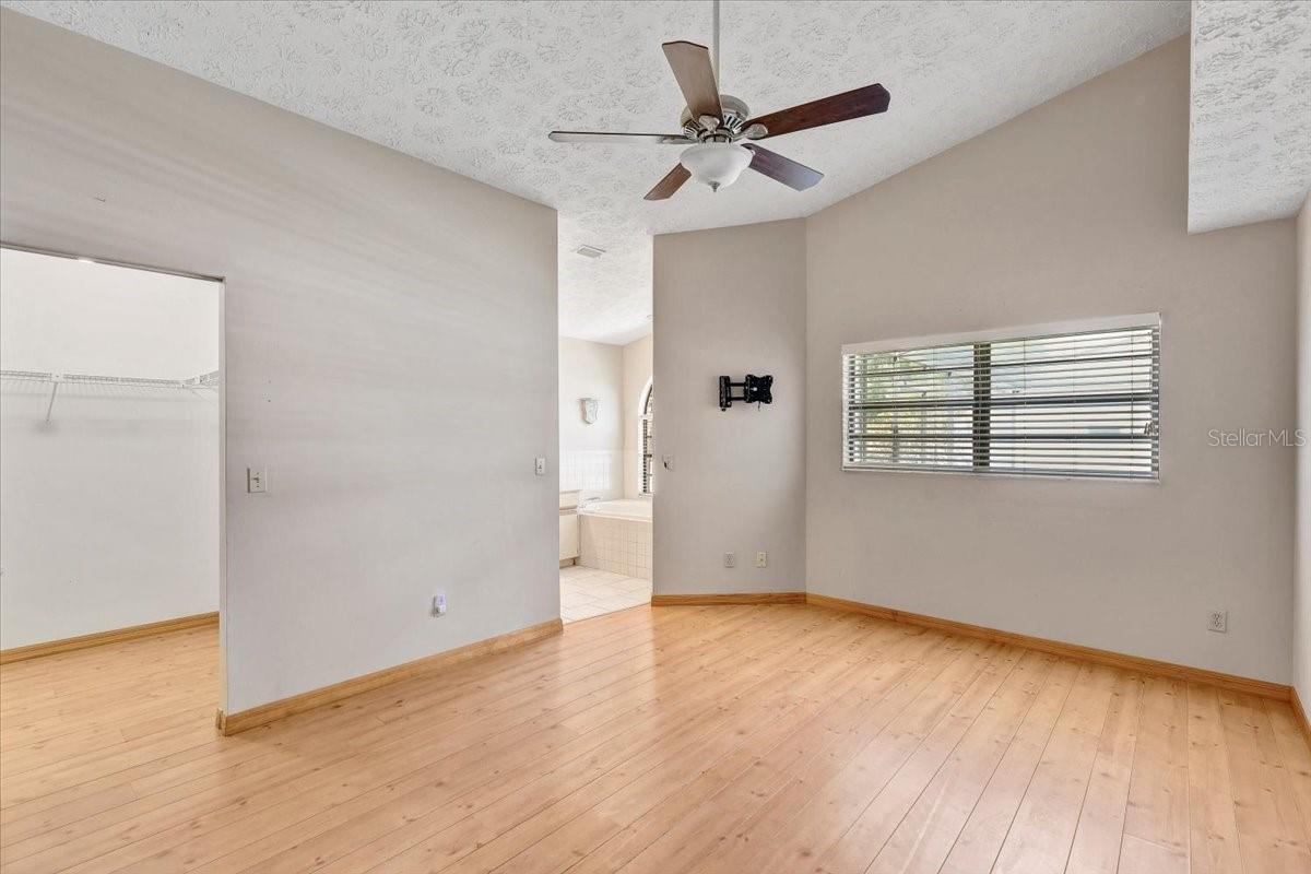 LAKEVIEW VILLAGE SEC A UNI - Residential