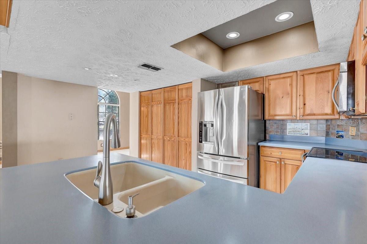 LAKEVIEW VILLAGE SEC A UNI - Residential