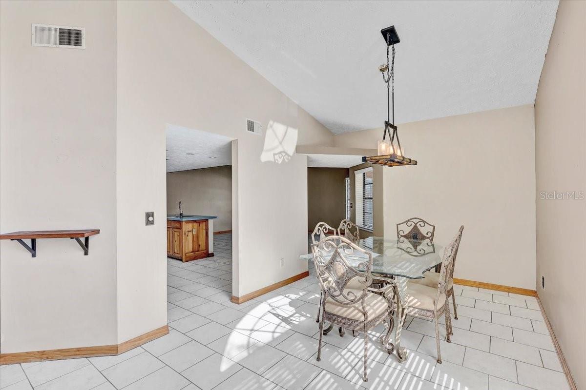 LAKEVIEW VILLAGE SEC A UNI - Residential