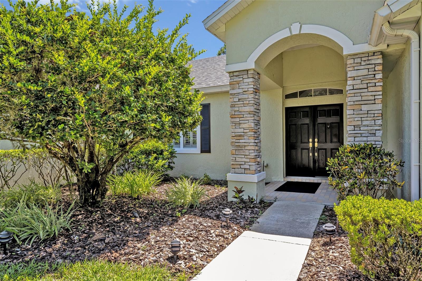 14128 BRAMBLE BUSH COURT