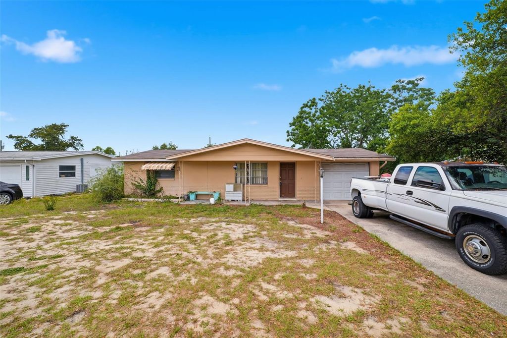 Photo of 10 S Jackson Street, Beverly Hills, FL 34465 (MLS # W7885537)