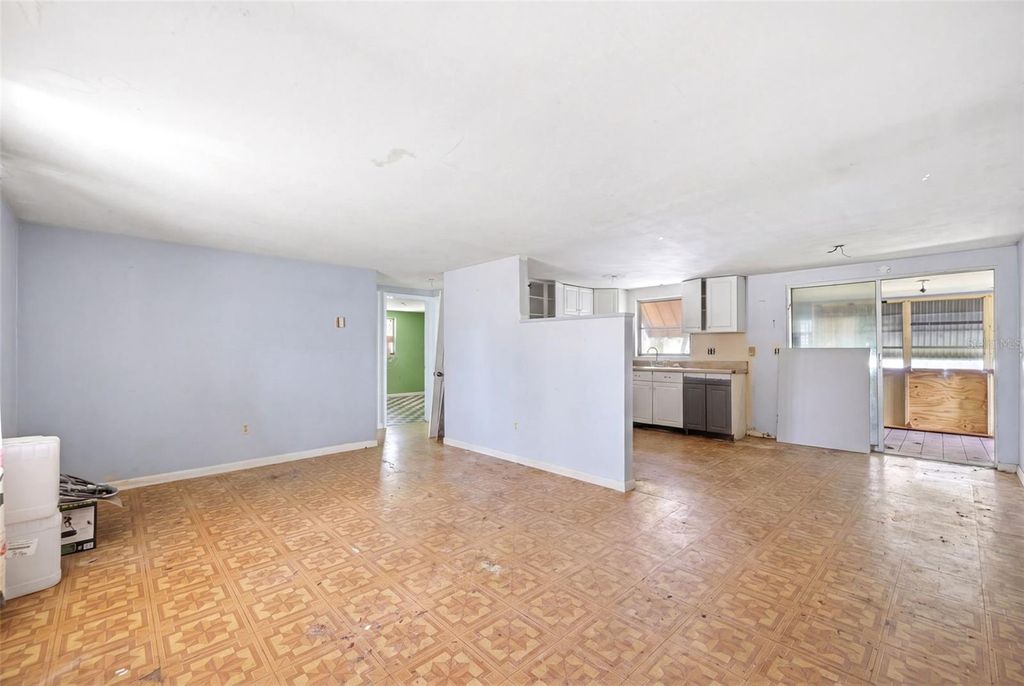 Photo of 10 S Jackson Street, Beverly Hills, FL 34465 (MLS # W7885537)