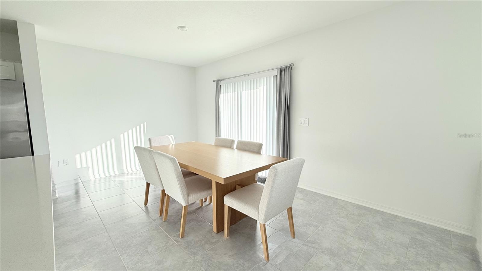 PEACE CRK RESERVE - Residential Lease