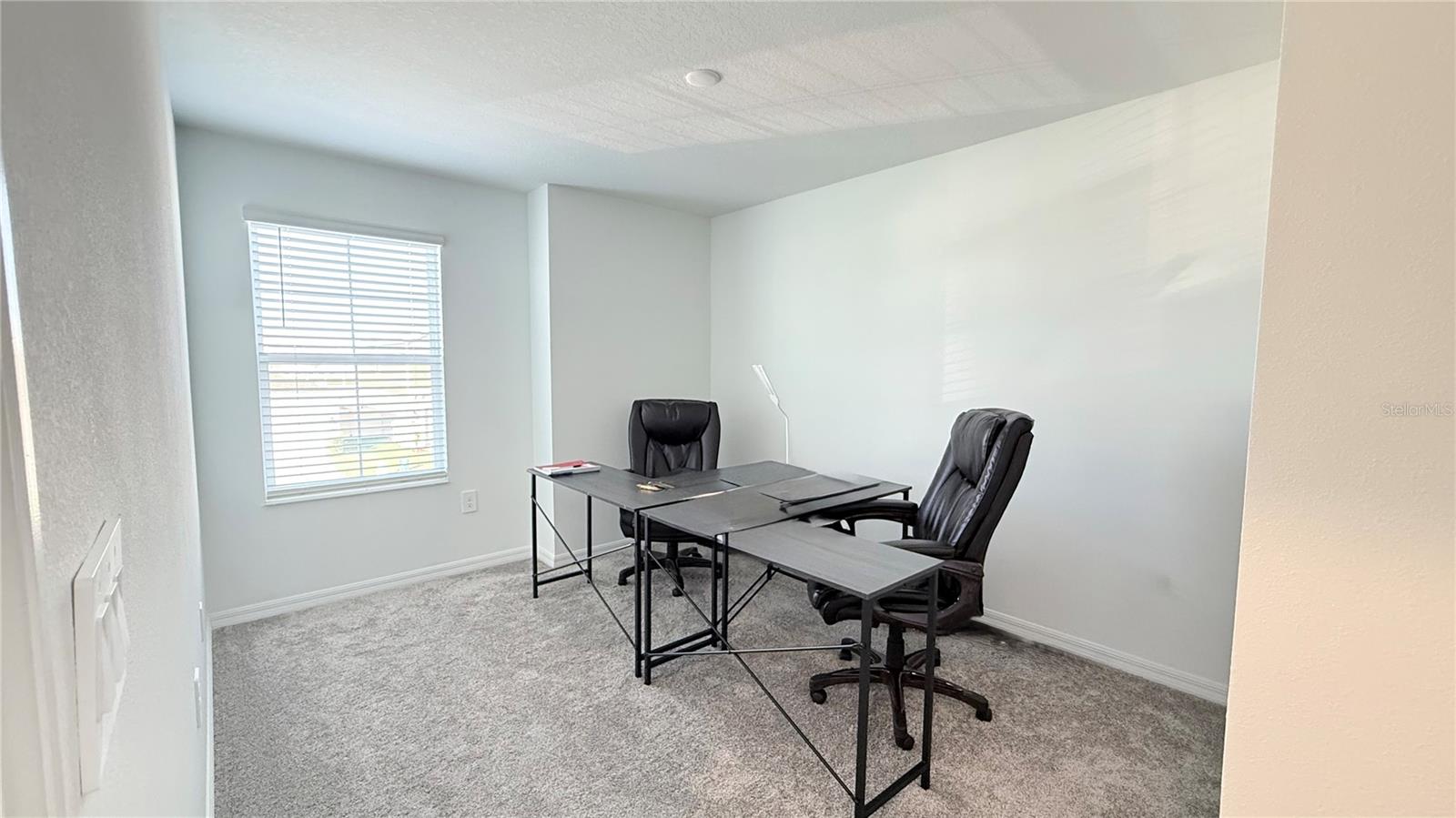 PEACE CRK RESERVE - Residential Lease