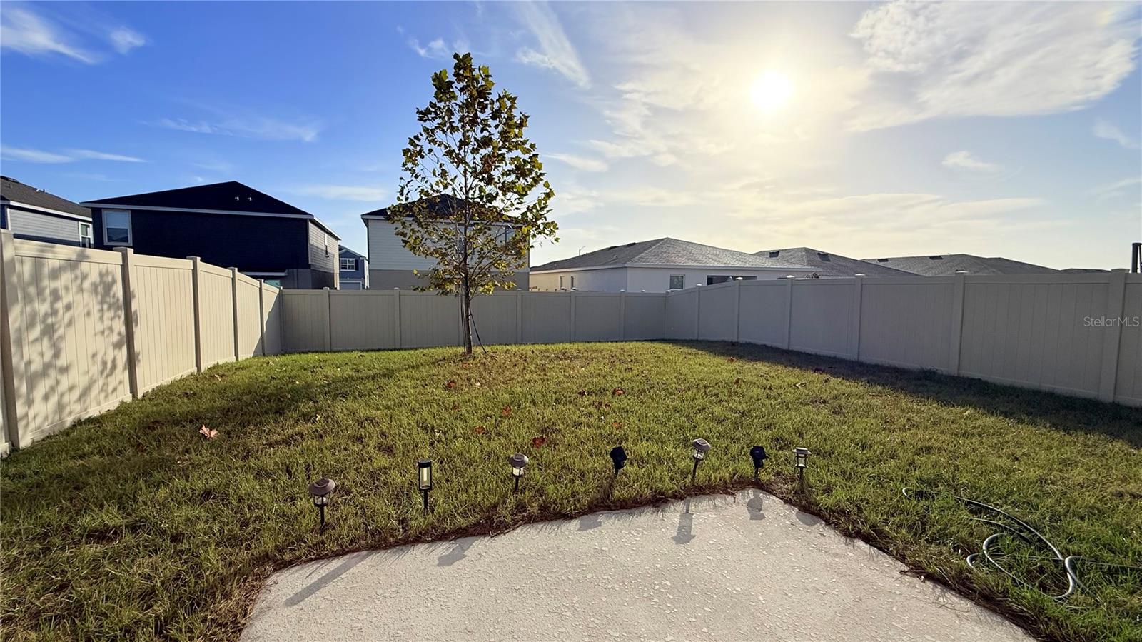 PEACE CRK RESERVE - Residential Lease