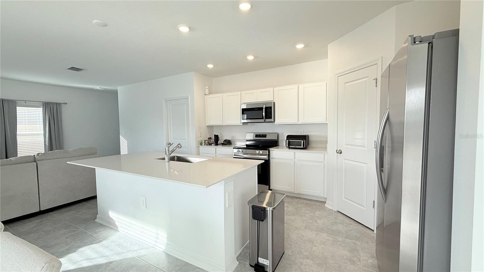 PEACE CRK RESERVE - Residential Lease