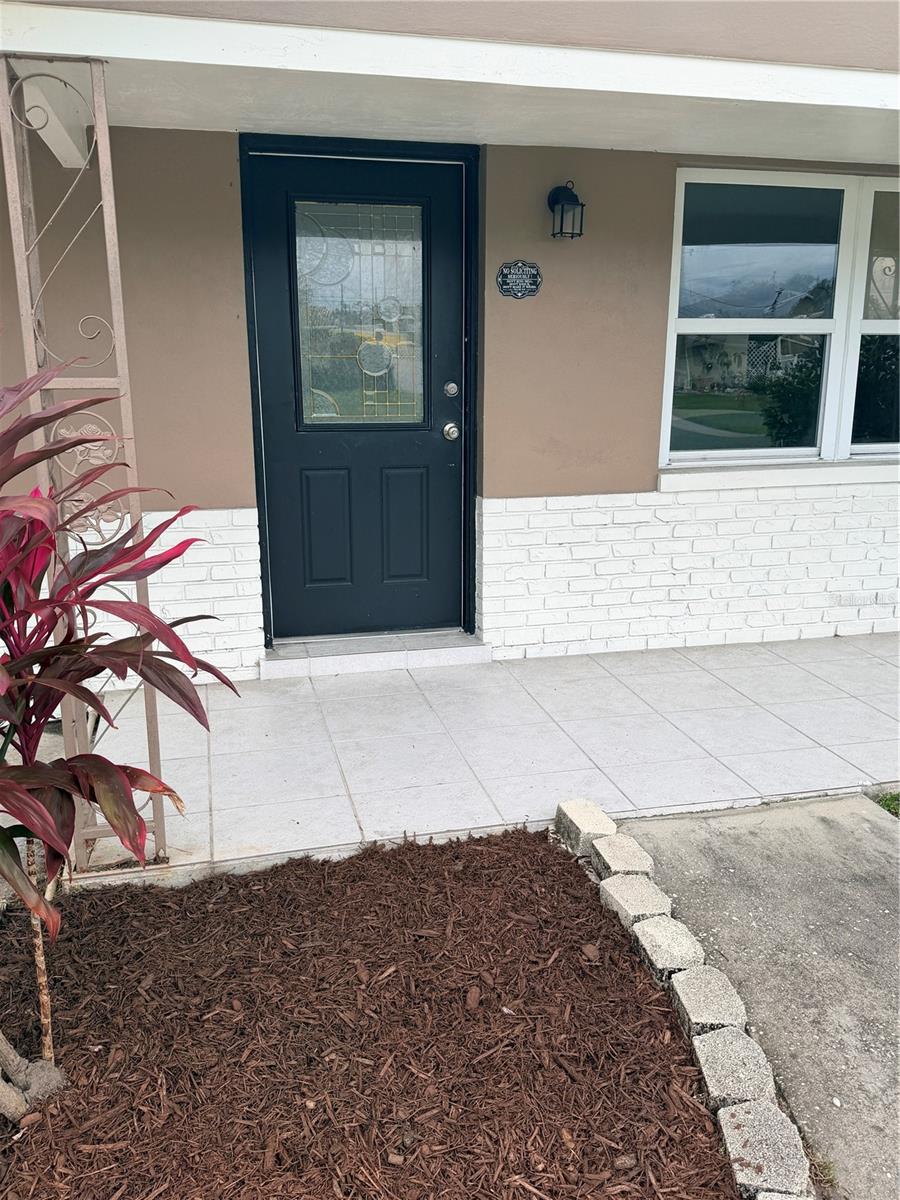 COUNTRY ESTATES 3RD ADD - Residential Lease