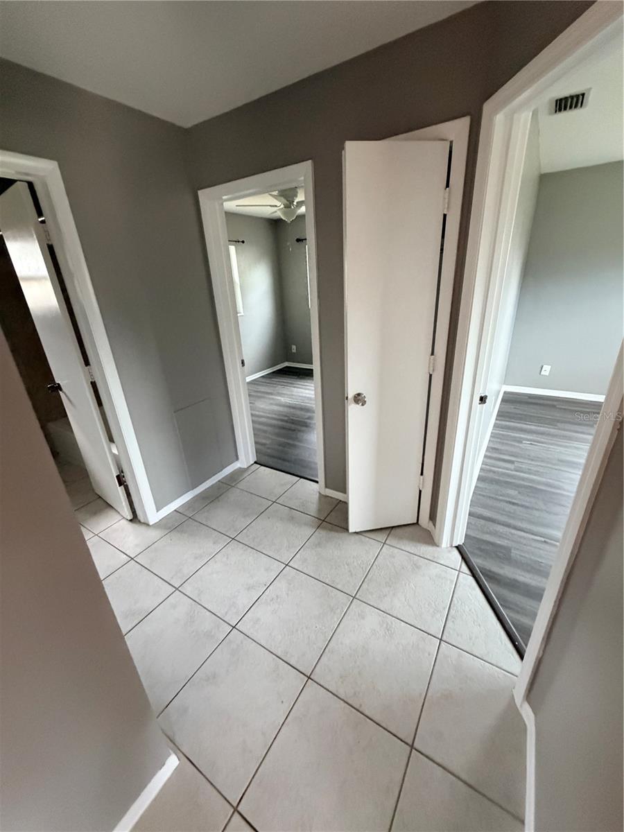 COUNTRY ESTATES 3RD ADD - Residential Lease