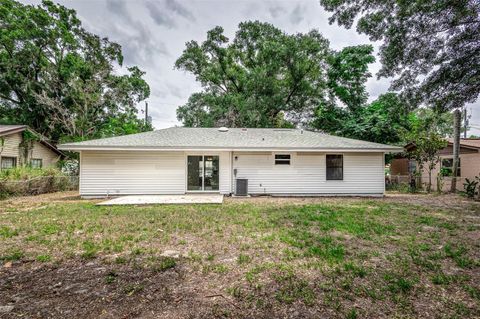 Single Family Residence in WINTER HAVEN FL 1030 SAND LANE 20.jpg