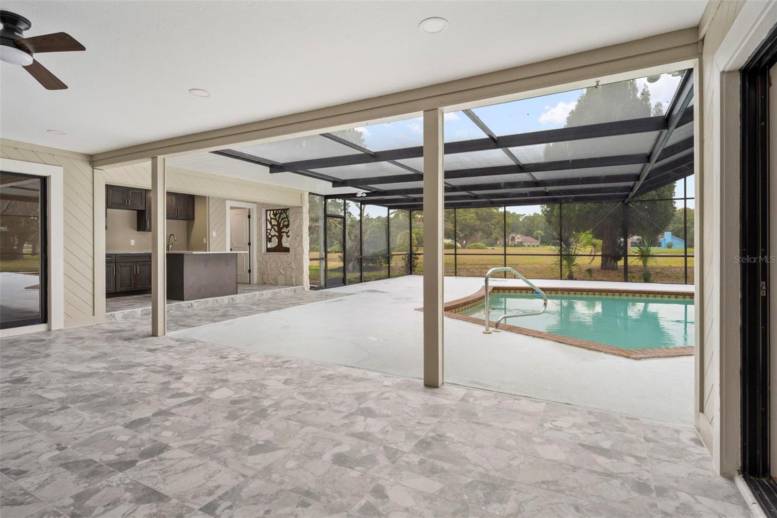 LAKE IN THE WOODS PH I - Residential