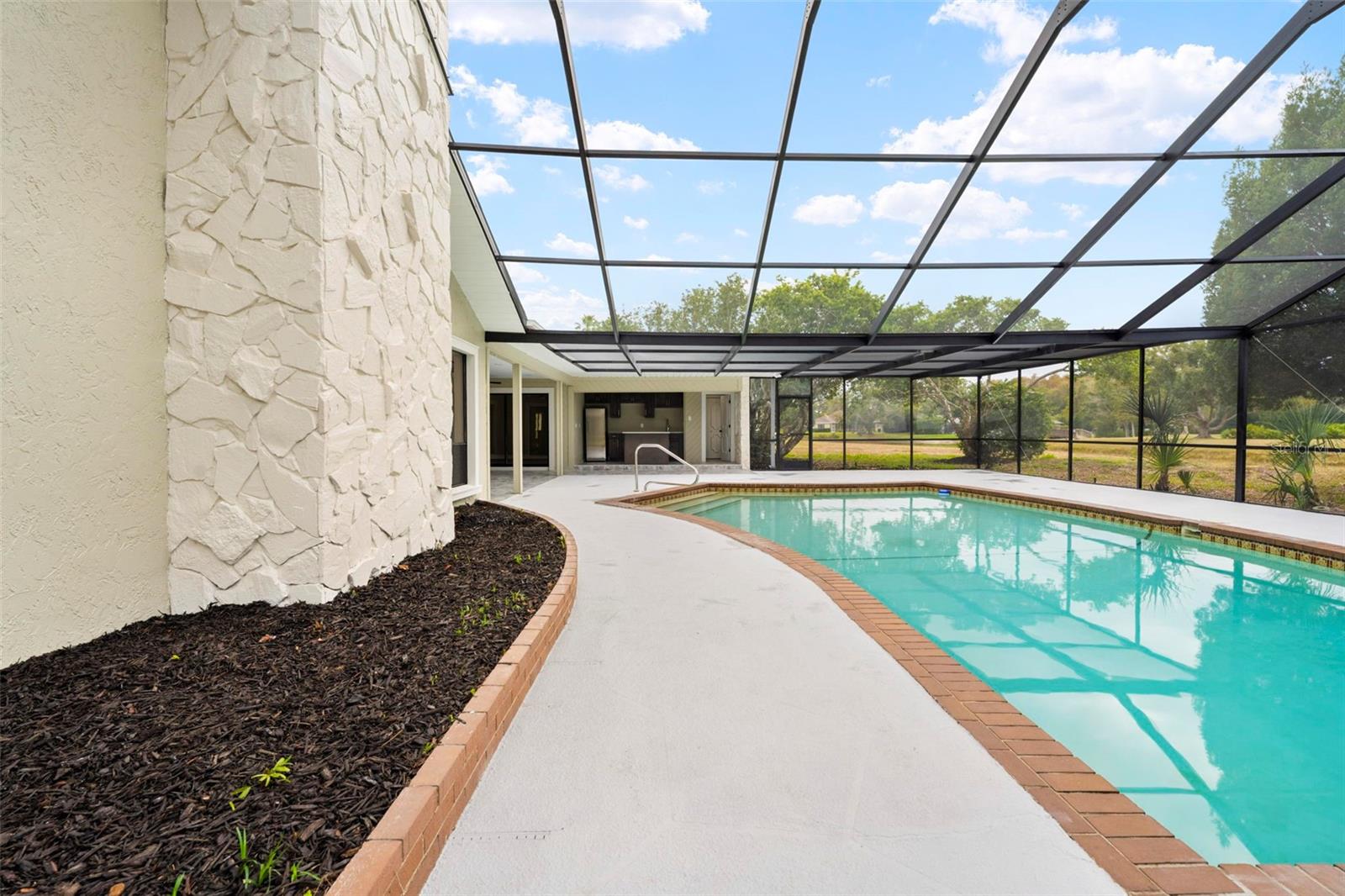 LAKE IN THE WOODS PH I - Residential