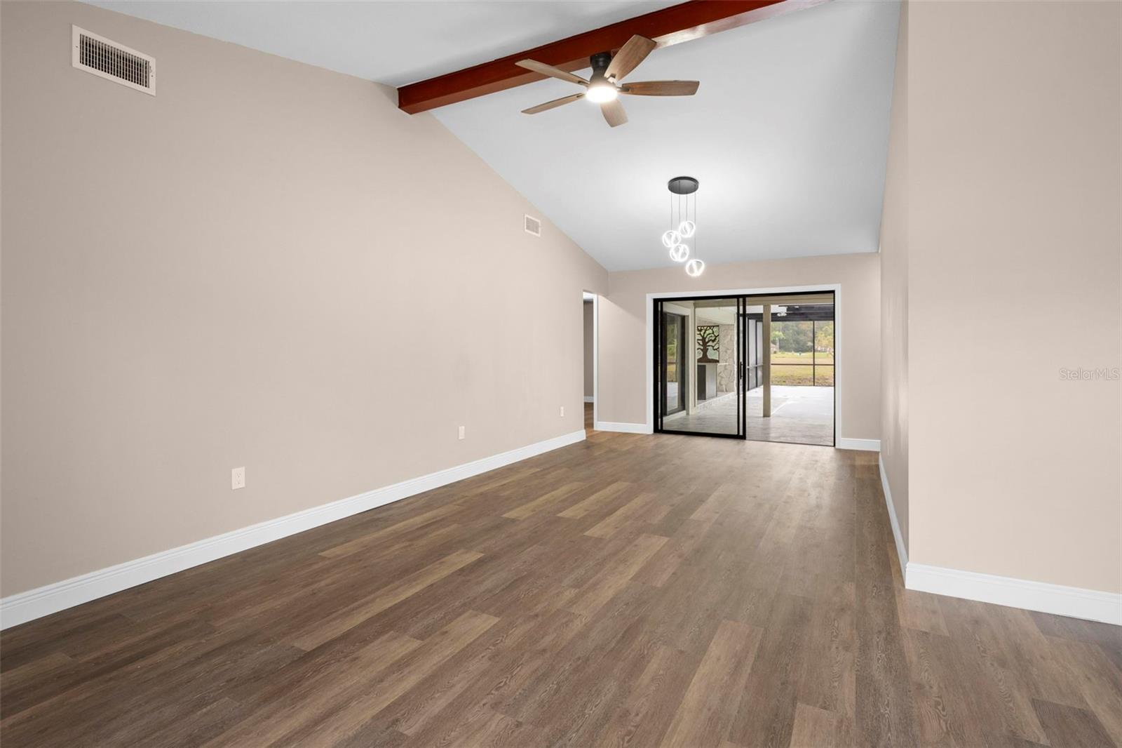 LAKE IN THE WOODS PH I - Residential