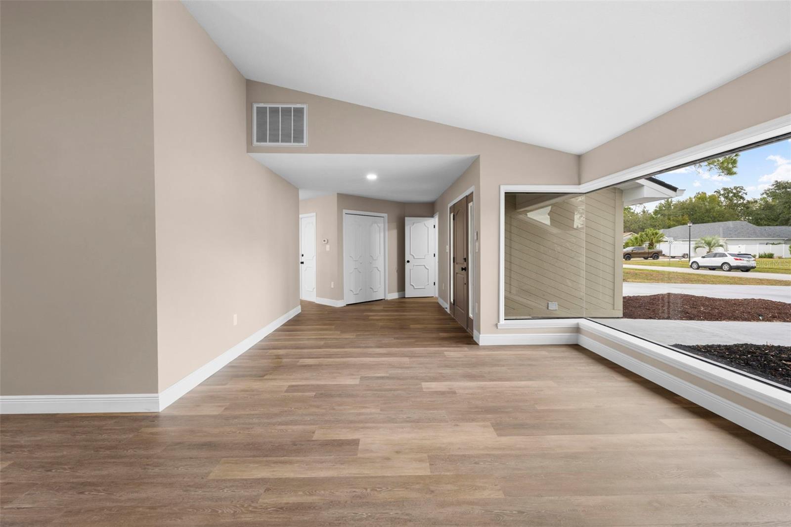 LAKE IN THE WOODS PH I - Residential