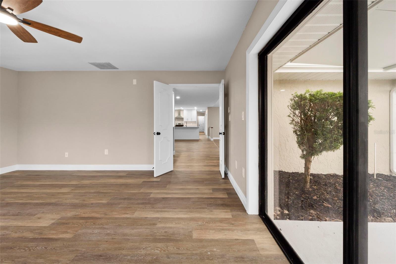 LAKE IN THE WOODS PH I - Residential