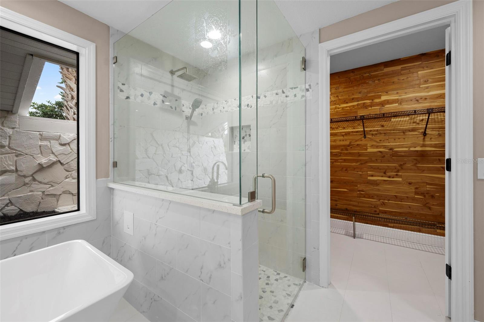 LAKE IN THE WOODS PH I - Residential