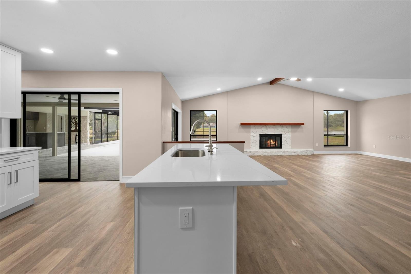 LAKE IN THE WOODS PH I - Residential