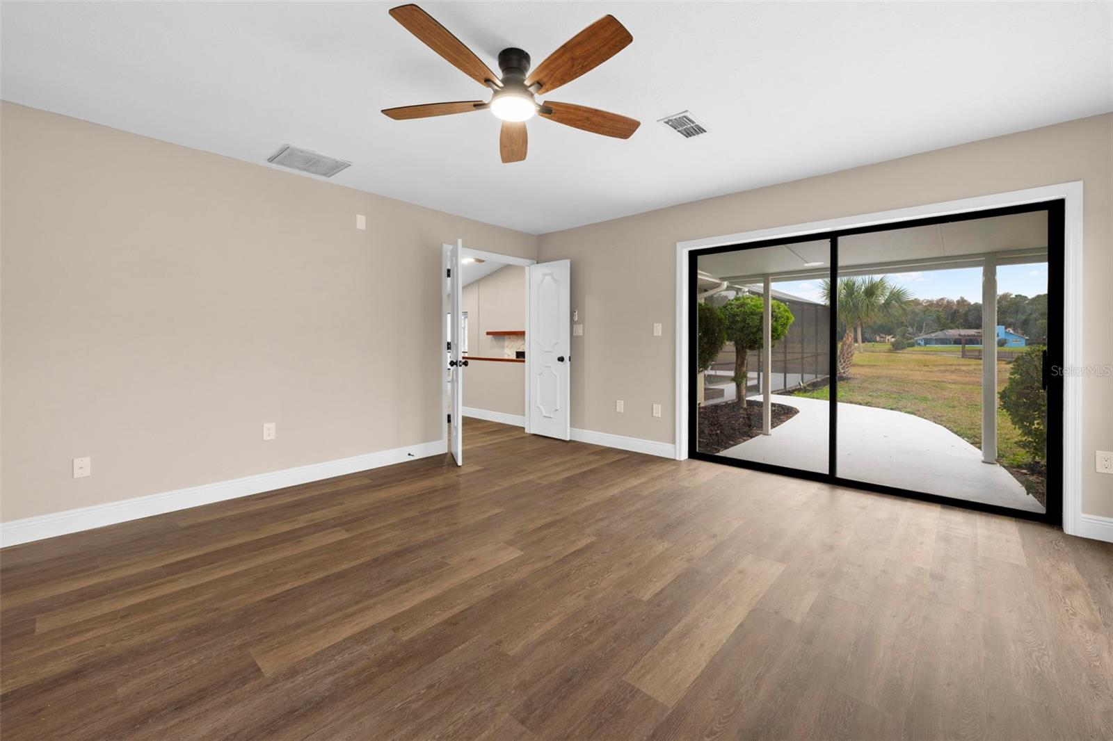 LAKE IN THE WOODS PH I - Residential