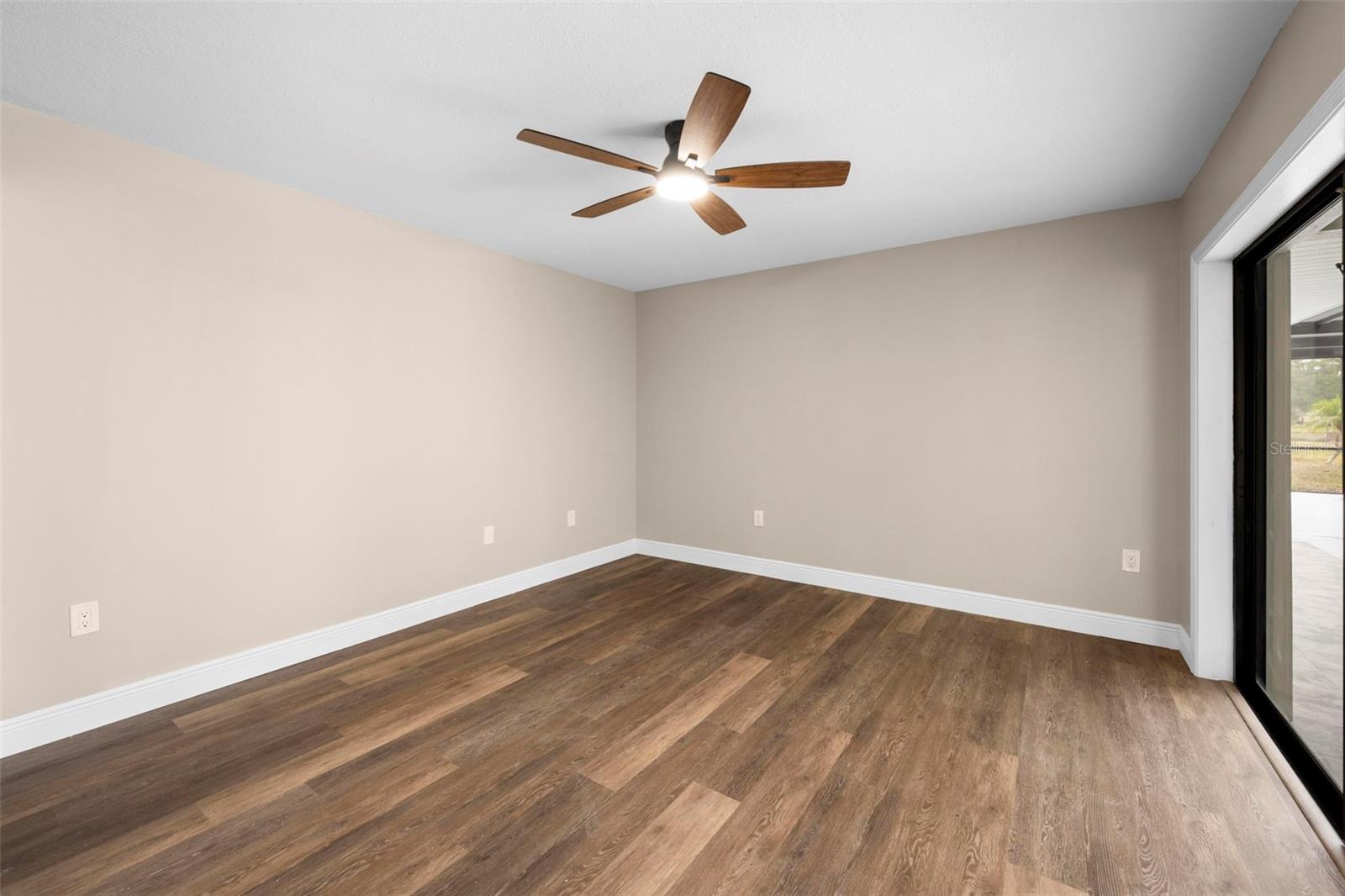 LAKE IN THE WOODS PH I - Residential