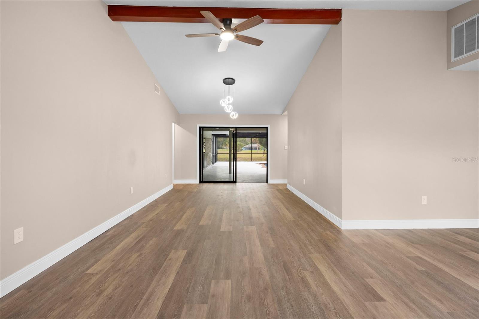 LAKE IN THE WOODS PH I - Residential