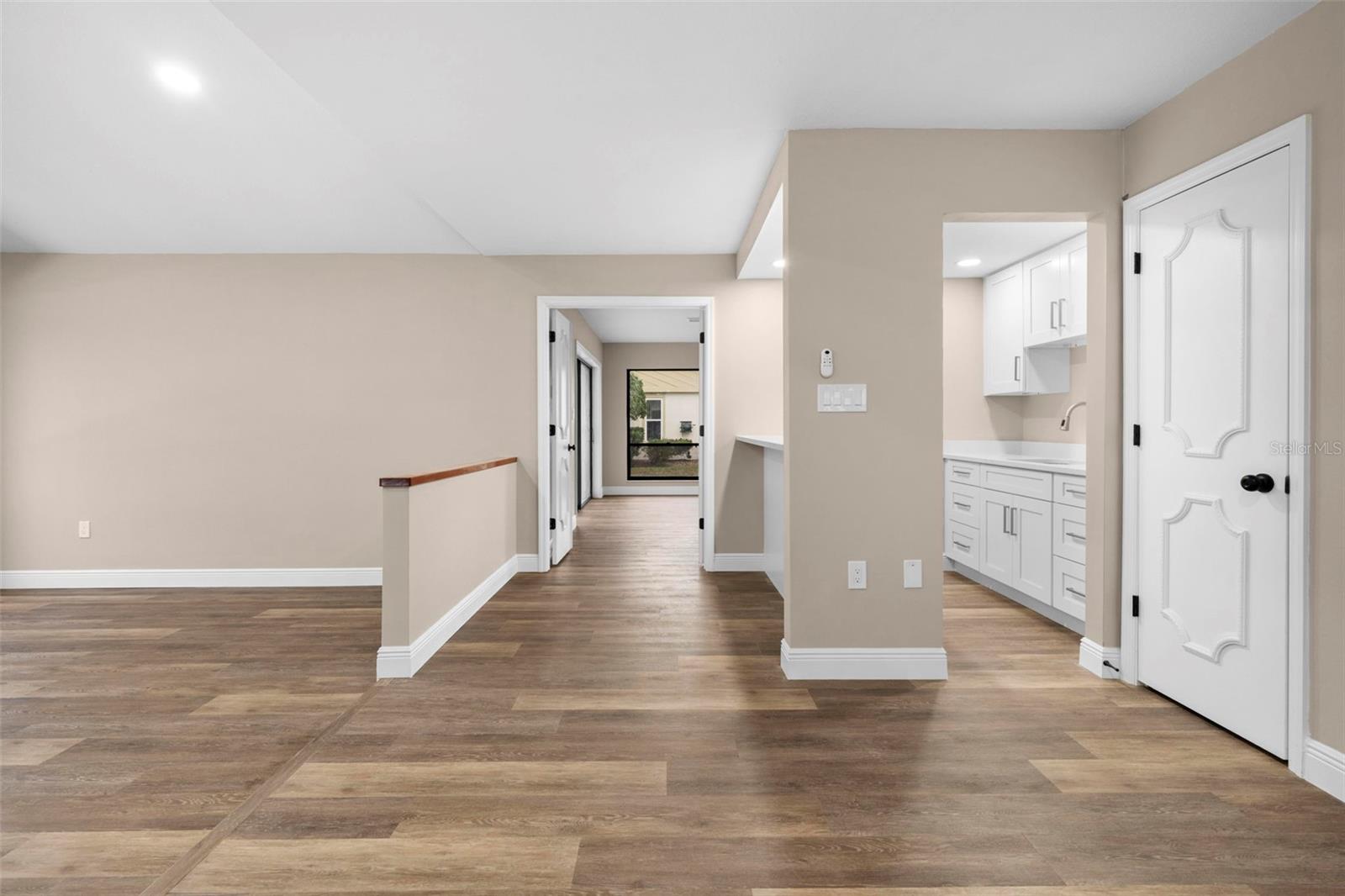 LAKE IN THE WOODS PH I - Residential