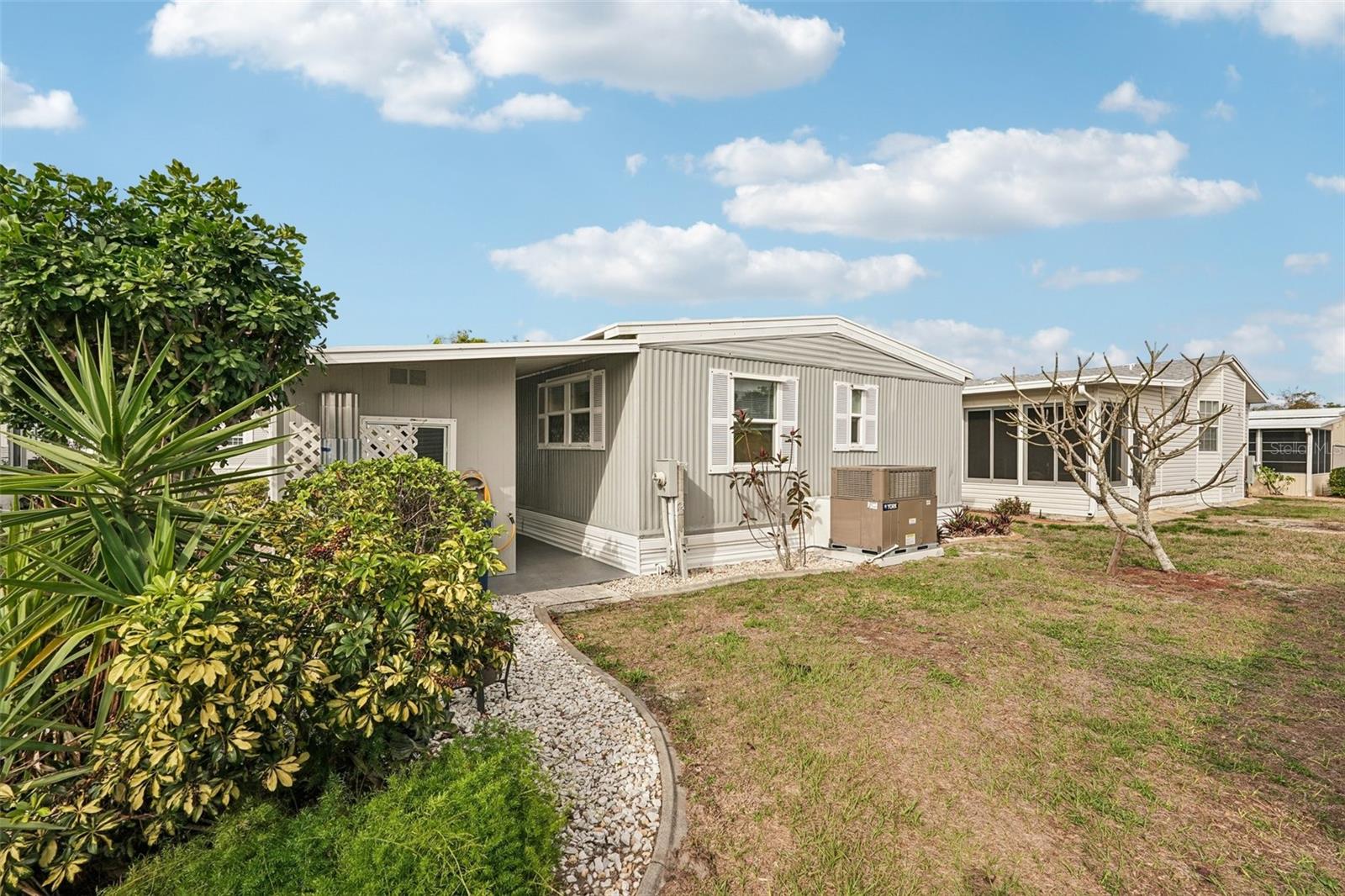 ALAMEDA ISLES - Residential