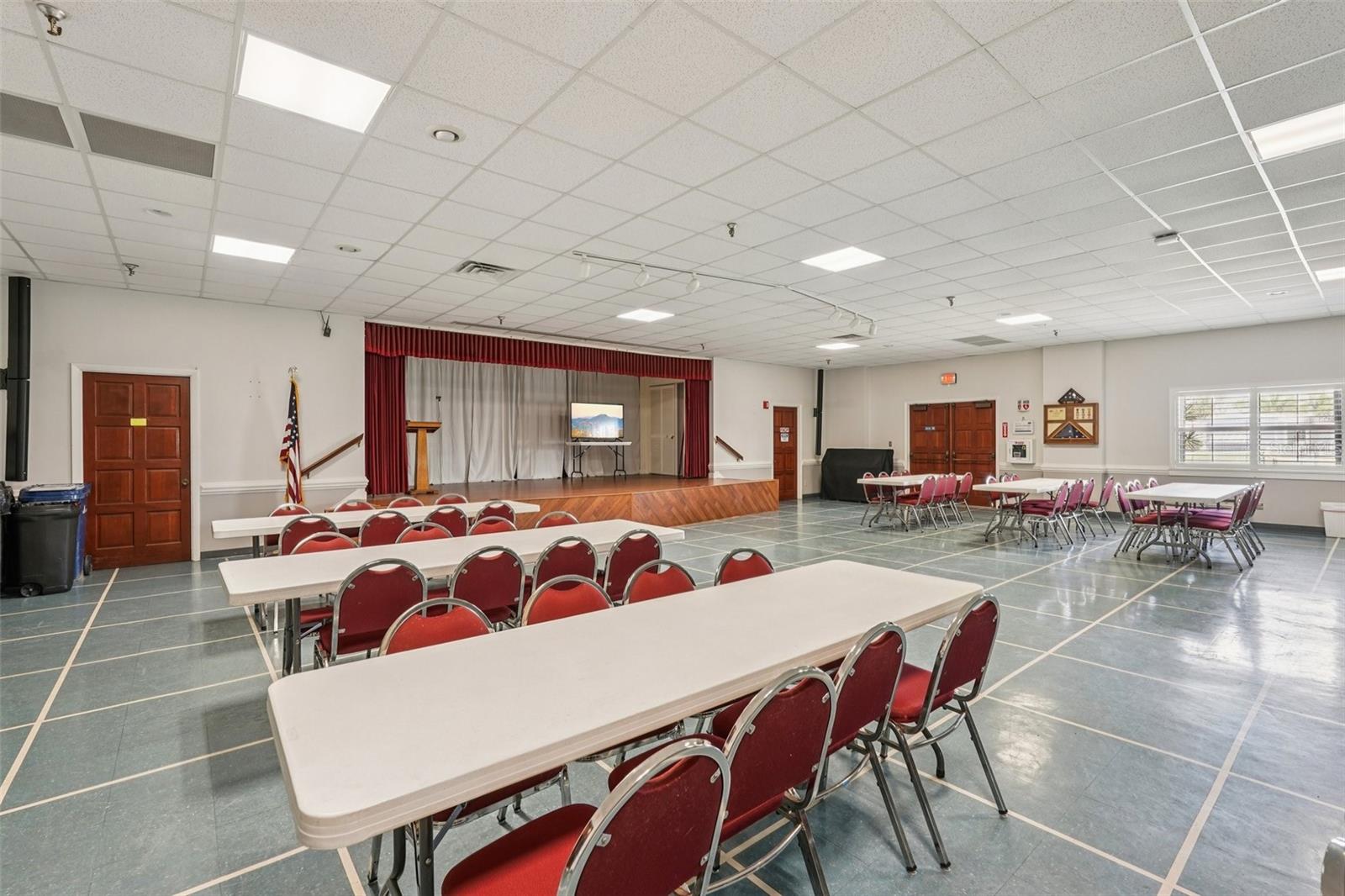 ALAMEDA ISLES - Residential