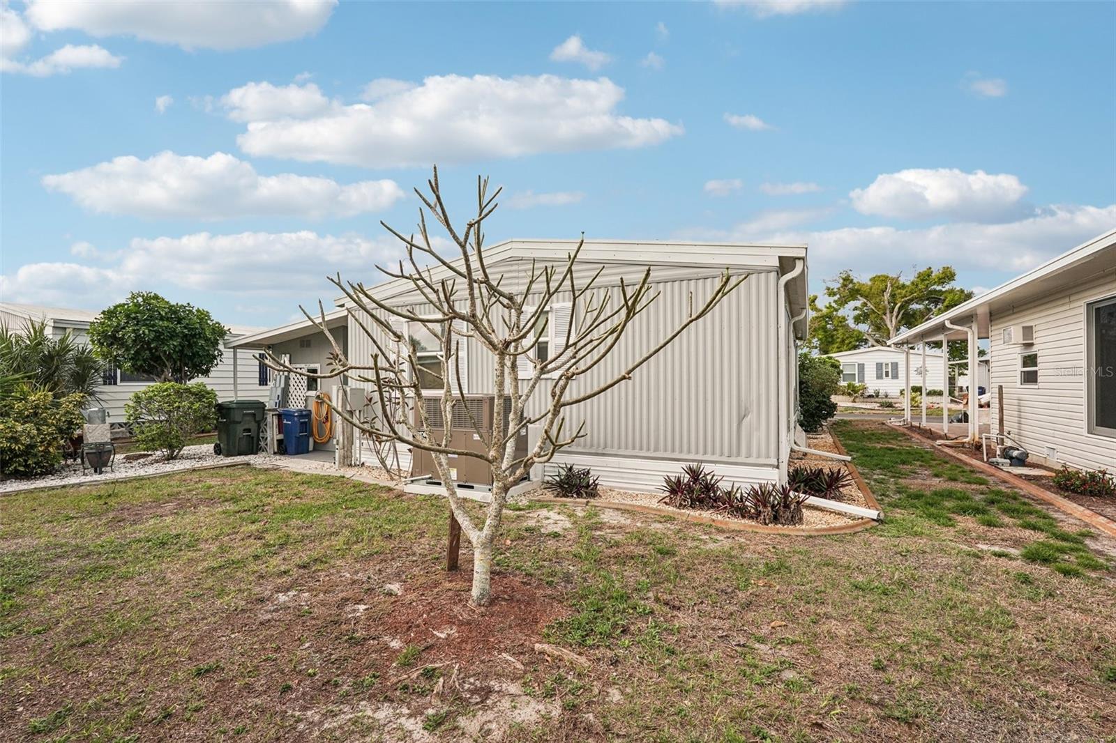 ALAMEDA ISLES - Residential