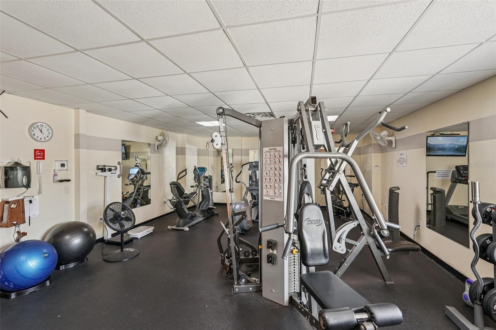 ALAMEDA ISLES - Residential