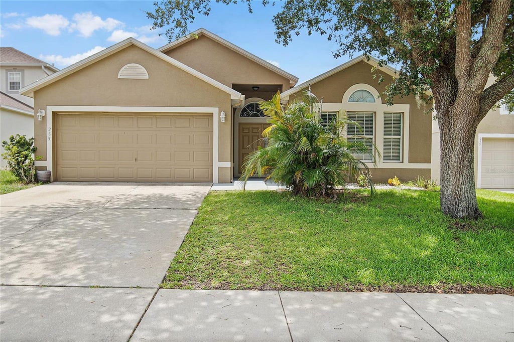 Photo of 265 Jocelyn Drive, Davenport, FL 33897 (MLS # S5154566)