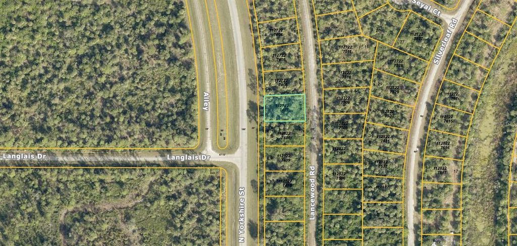 Photo of 7 Lancewood Road, North Port, FL 34288 (MLS # C7514865)