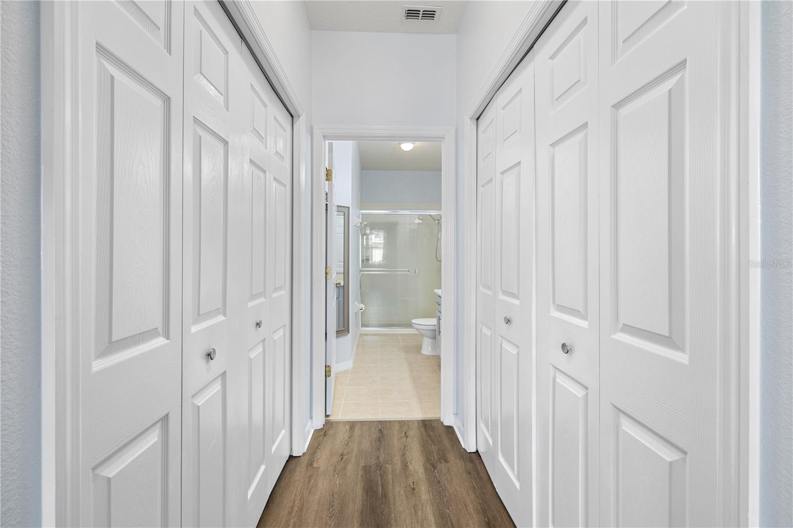 OAKWATER PH 02-6 CONDO - Residential