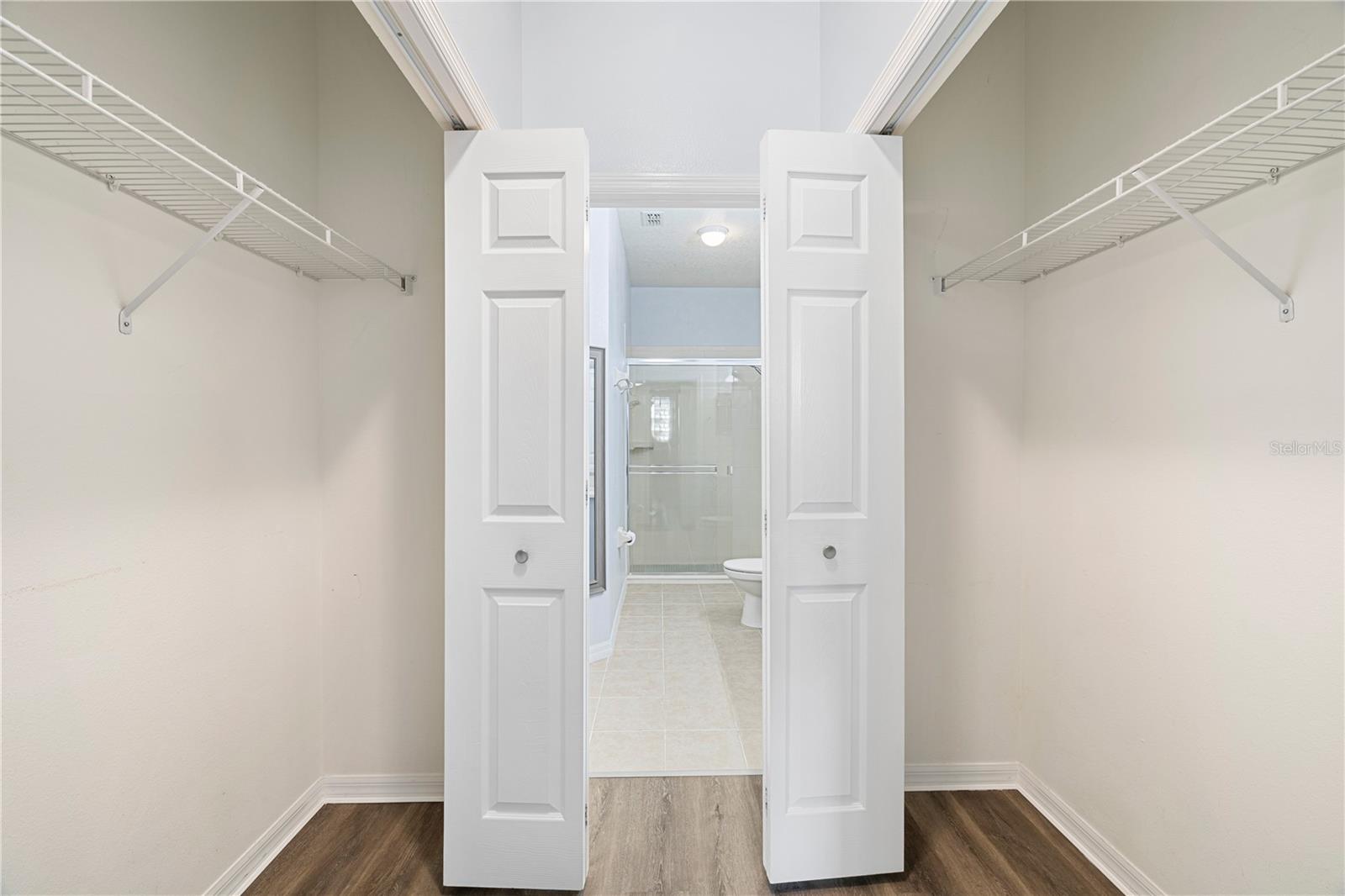 OAKWATER PH 02-6 CONDO - Residential